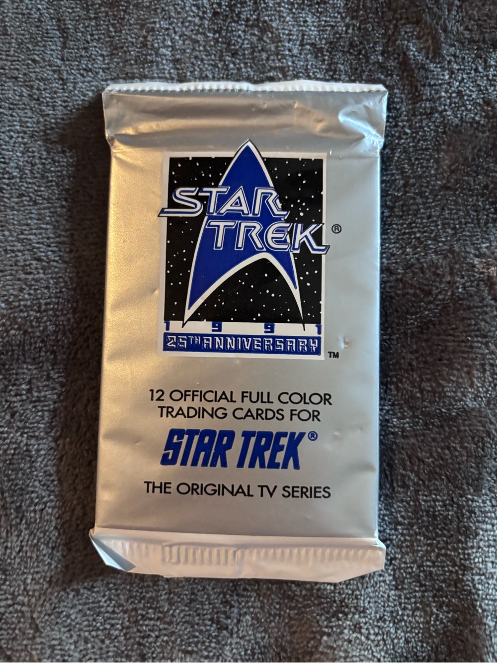 Star Trek 25th Anniversary Trading Card Pack - Silver & Blue (Factory Sealed)